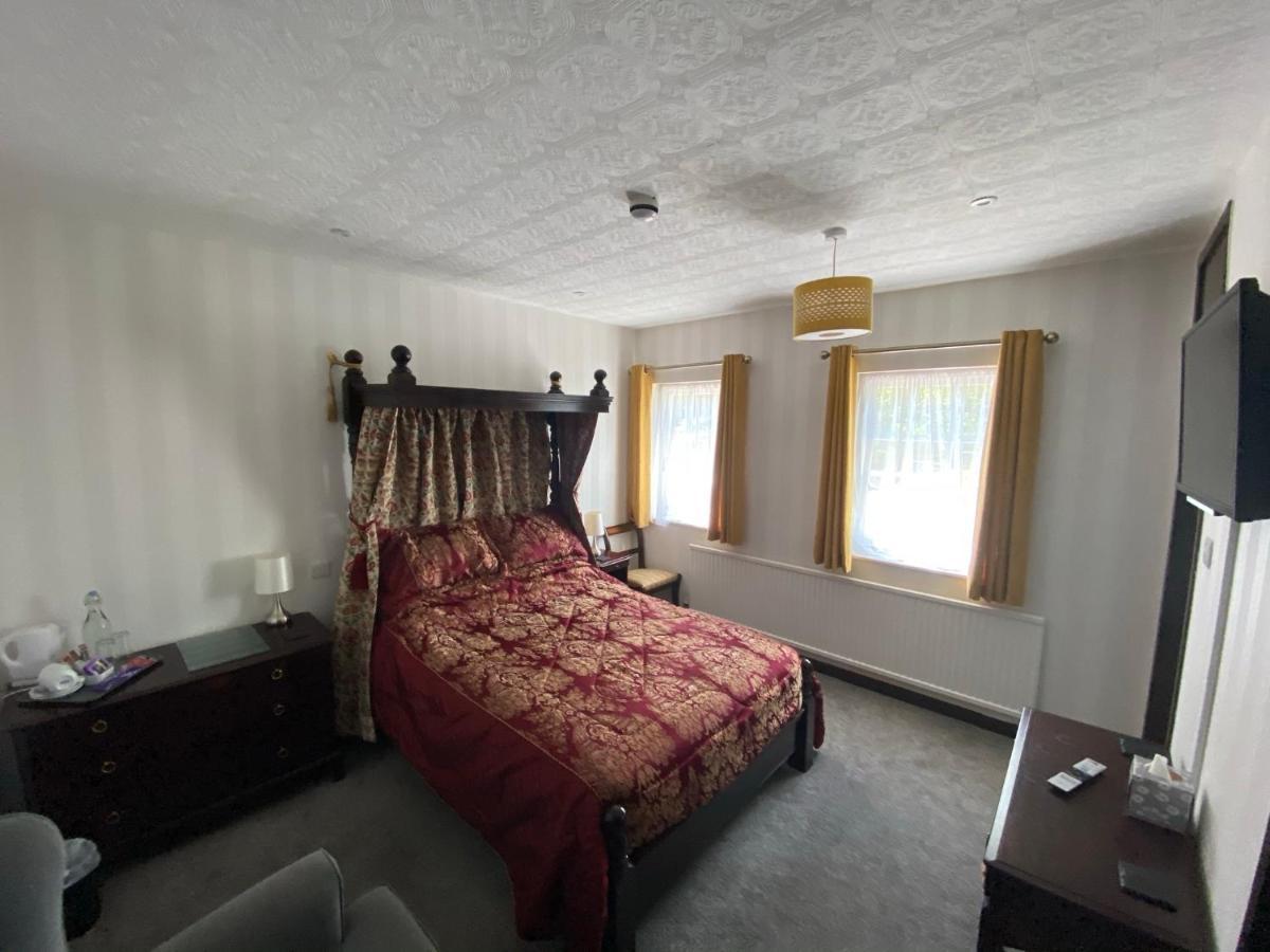 The Griffin Llyswen Hotel Брекън Екстериор снимка