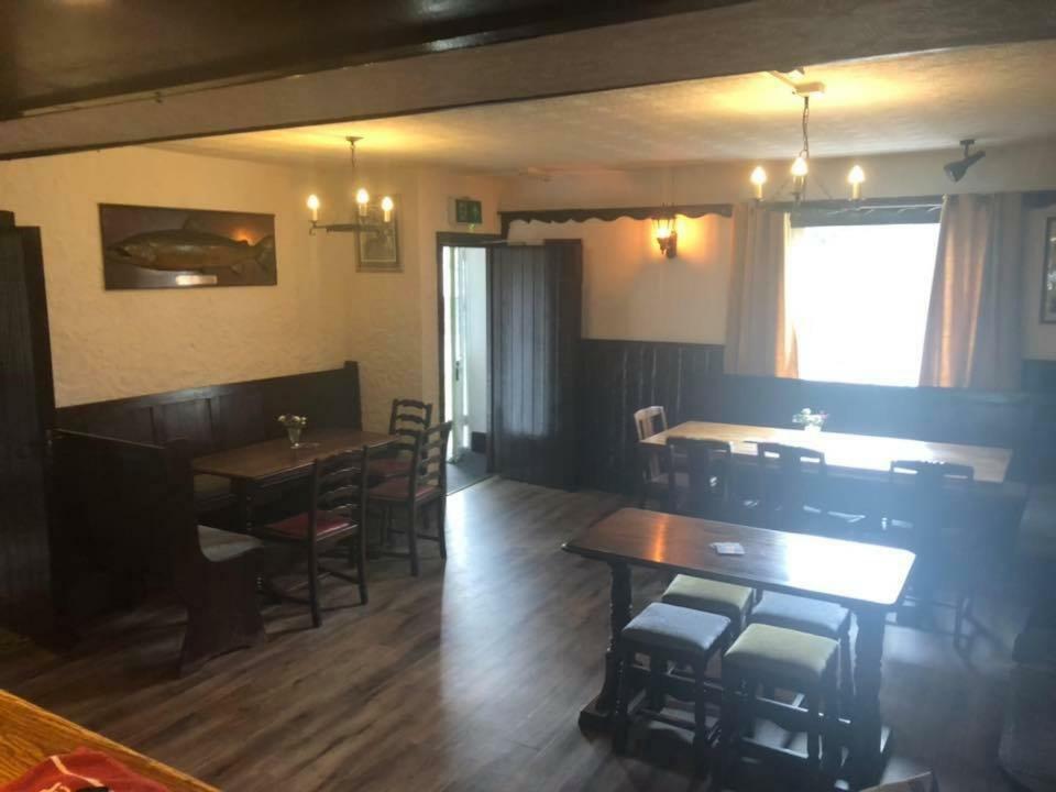 The Griffin Llyswen Hotel Брекън Екстериор снимка